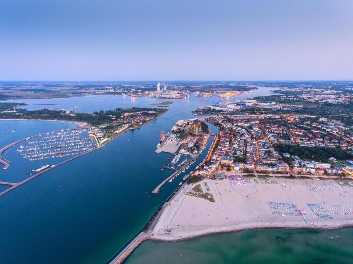 Kuschelecke, 100M Zum Alten Strom Rostock Exterior foto